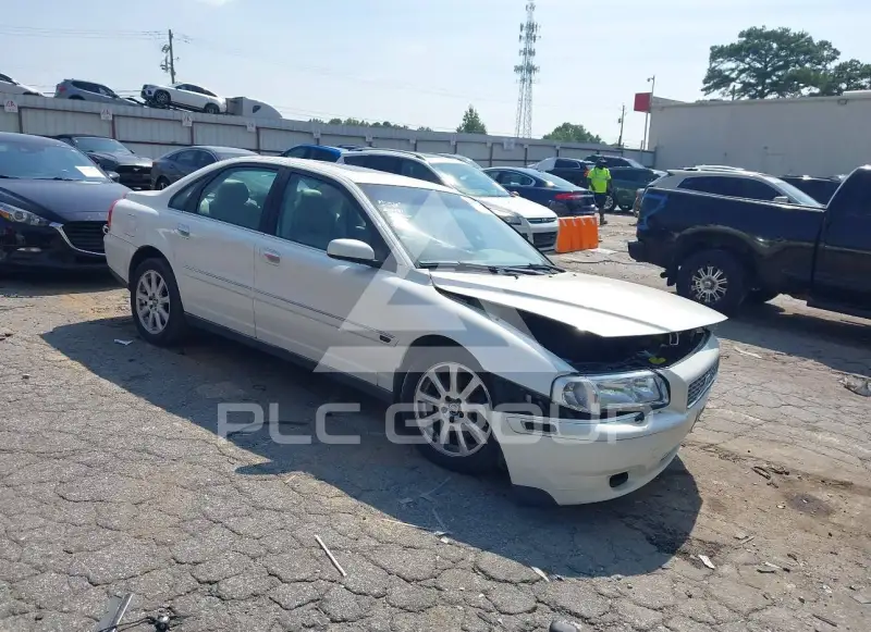 2005 Volvo S80 photo