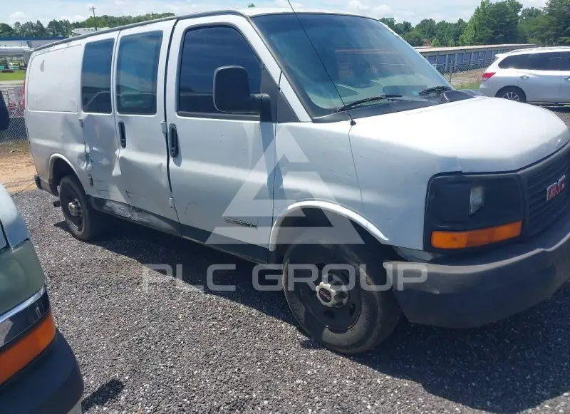 2005 GMC Savana фото