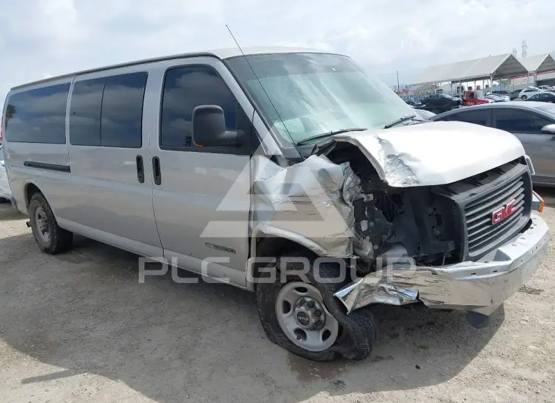 2005 GMC Savana фото