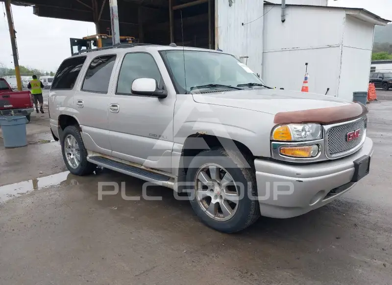2005 GMC YUKON фото