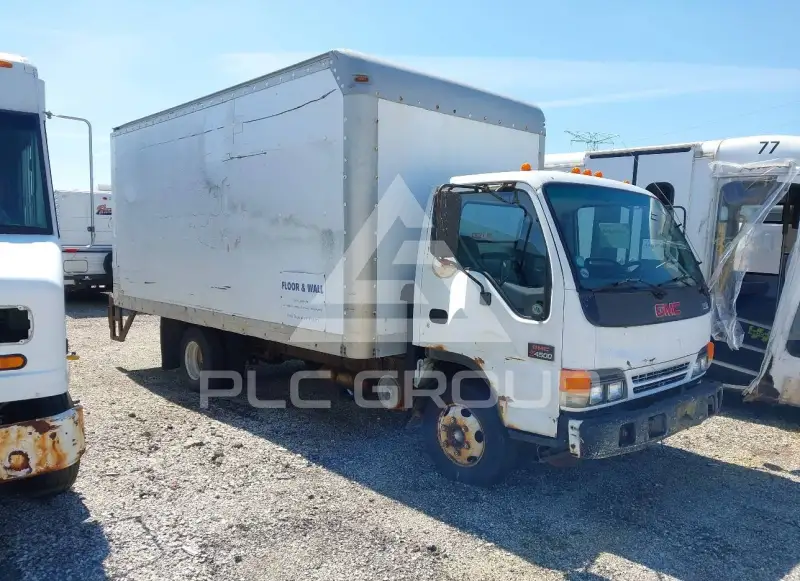 2005 GMC W4500 photo