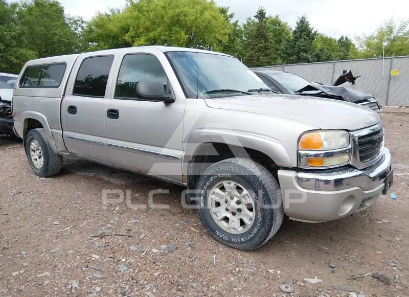 2005 GMC Sierra photo