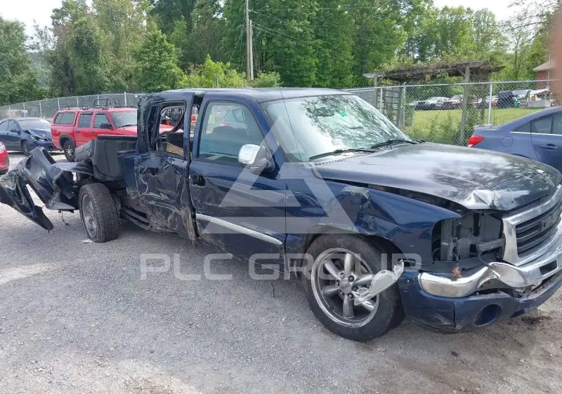 2005 GMC Sierra photo
