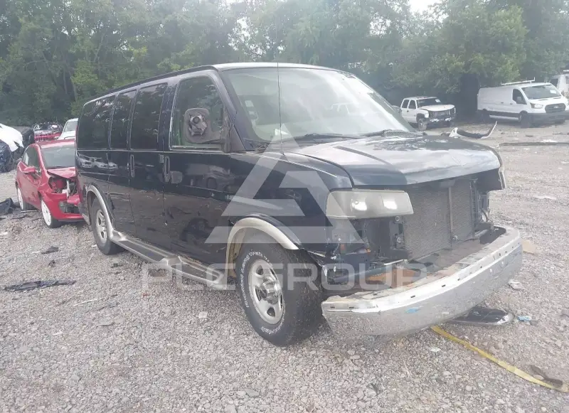 2005 GMC Savana photo