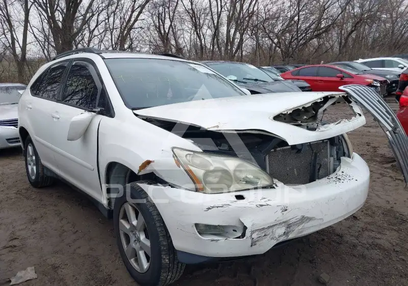 2005 Lexus RX330 photo