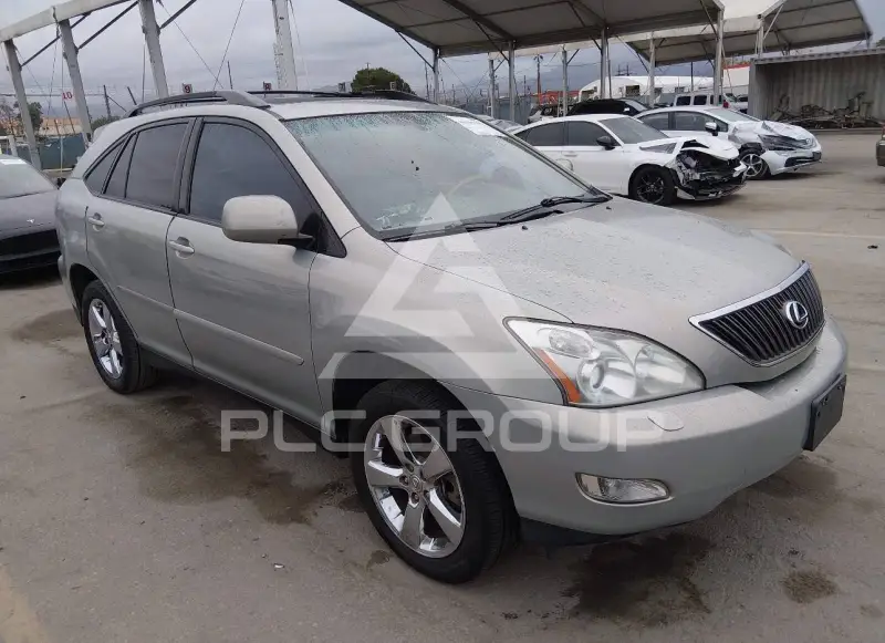 2005 Lexus RX330 photo