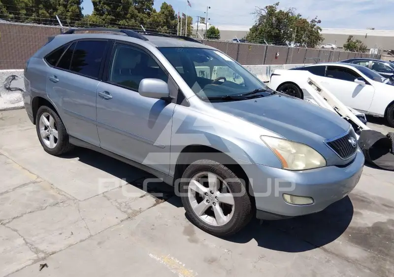 2005 Lexus RX330 photo