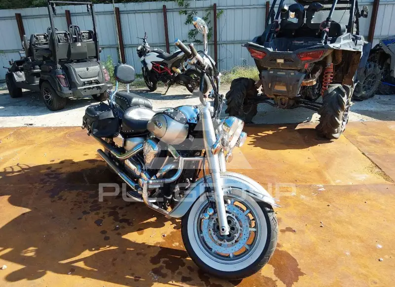 2005 Yamaha XV1700 фото