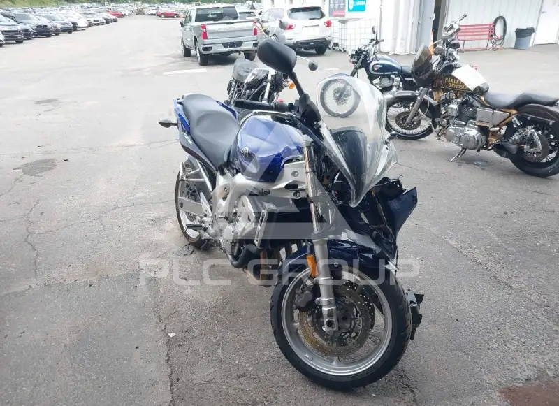 2005 Yamaha FZ6 фото