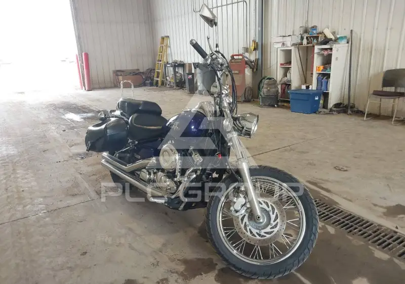 2005 Yamaha XVS650 photo