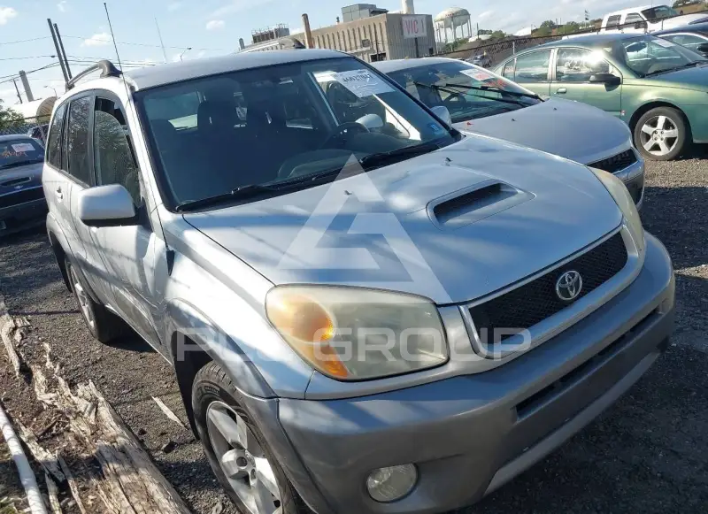 2005 Toyota RAV4 фото