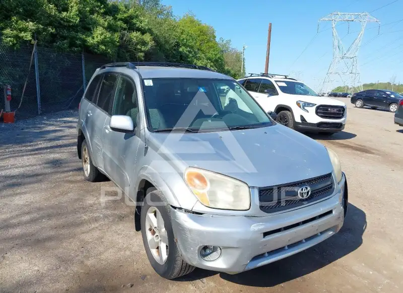 2005 Toyota RAV4 фото