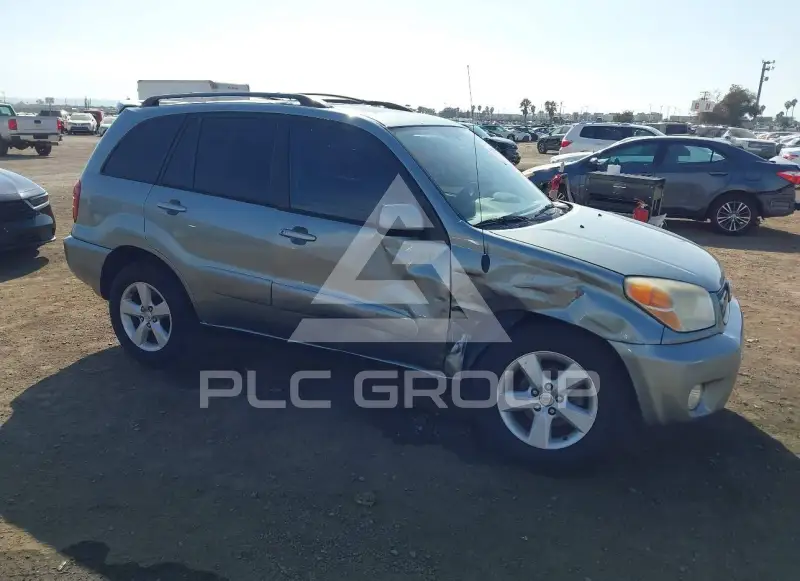 2005 Toyota RAV4 фото