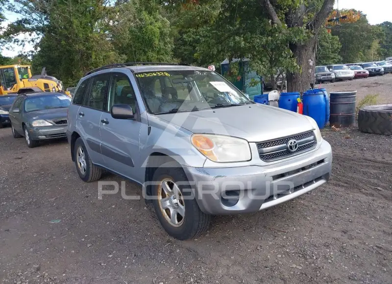 2005 Toyota RAV4 photo