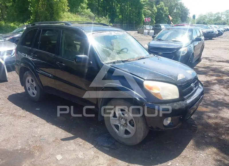2005 Toyota RAV4 photo
