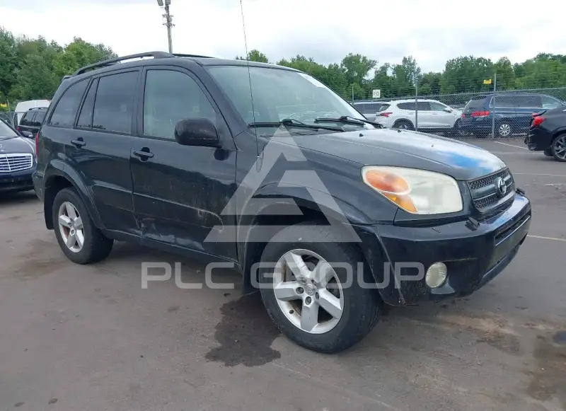 2005 Toyota RAV4 photo