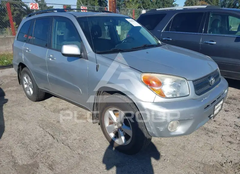 2005 Toyota RAV4 photo