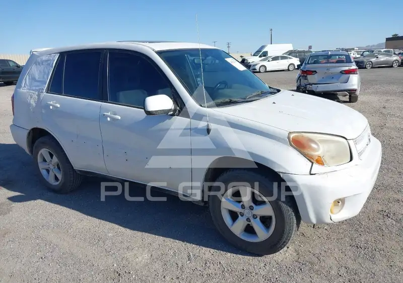 2005 Toyota RAV4 photo
