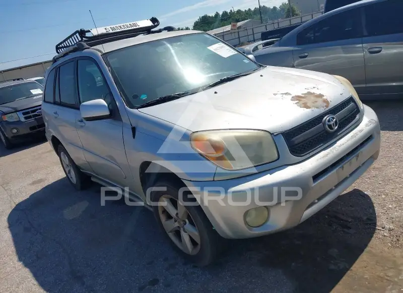 2005 Toyota RAV4 photo