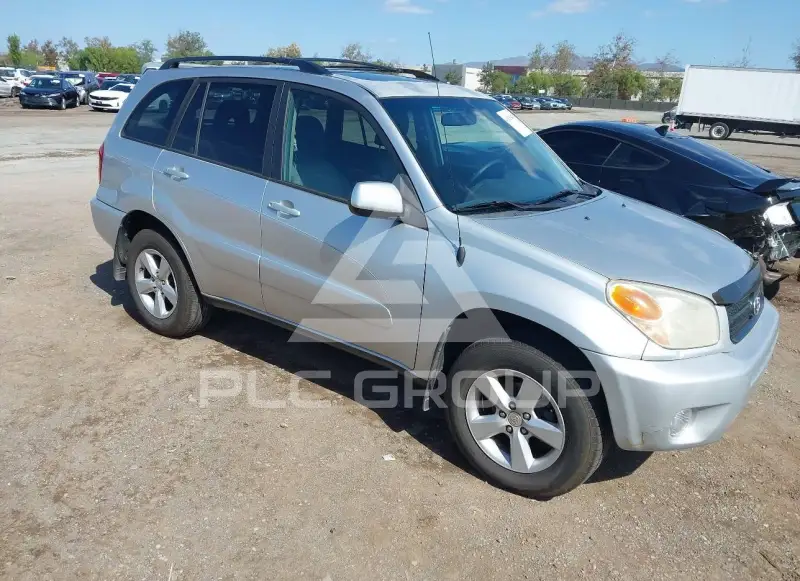 2005 Toyota RAV4 фото