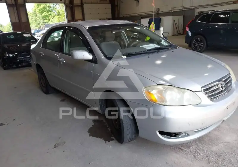 2005 Toyota COROLLA фото