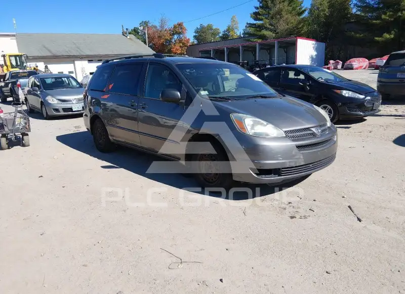 2005 Toyota SIENNA photo