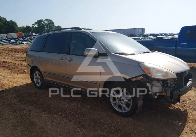 2005 Toyota SIENNA photo