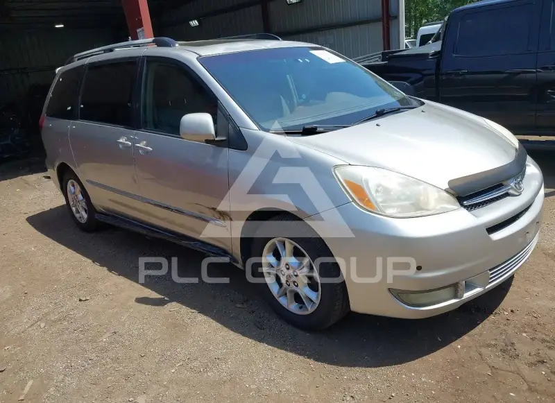 2005 Toyota SIENNA photo