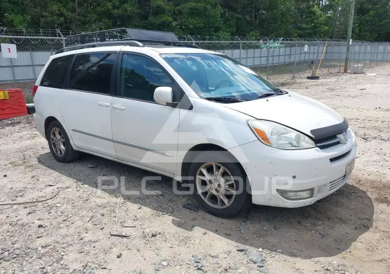 2005 Toyota SIENNA photo