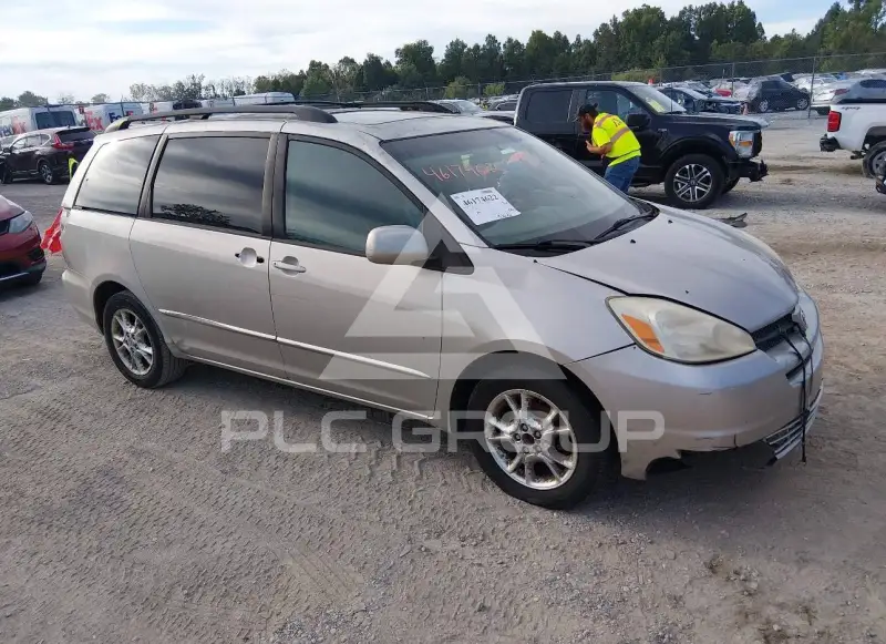 2005 Toyota SIENNA photo