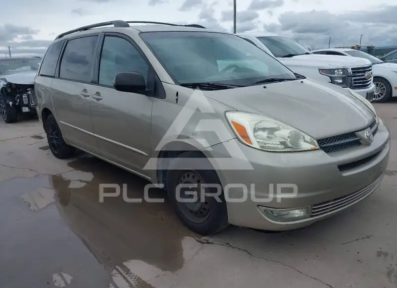 2005 Toyota SIENNA photo