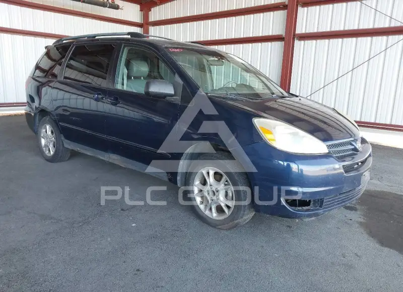 2005 Toyota SIENNA photo