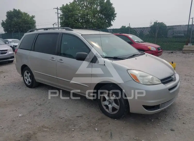 2005 Toyota SIENNA photo