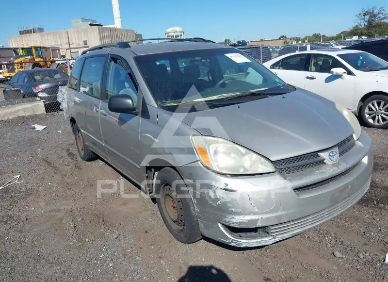 2005 Toyota SIENNA photo