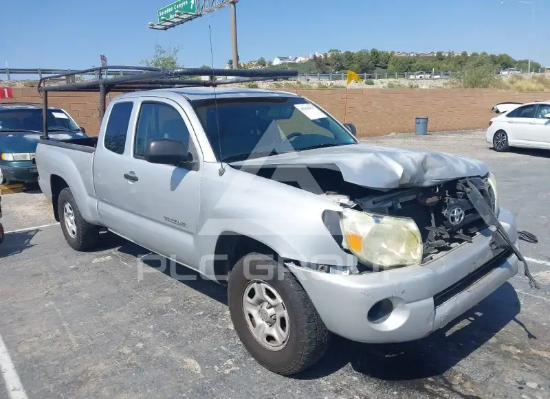 2005 Toyota TACOMA photo