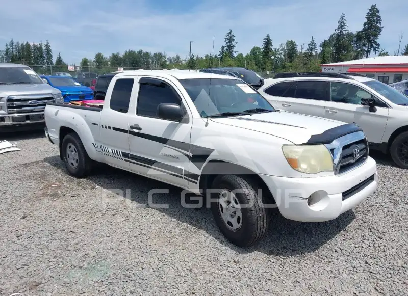2005 Toyota TACOMA photo