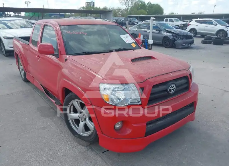 2005 Toyota TACOMA photo