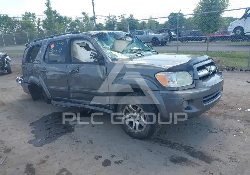 2005 Toyota SEQUOIA фото