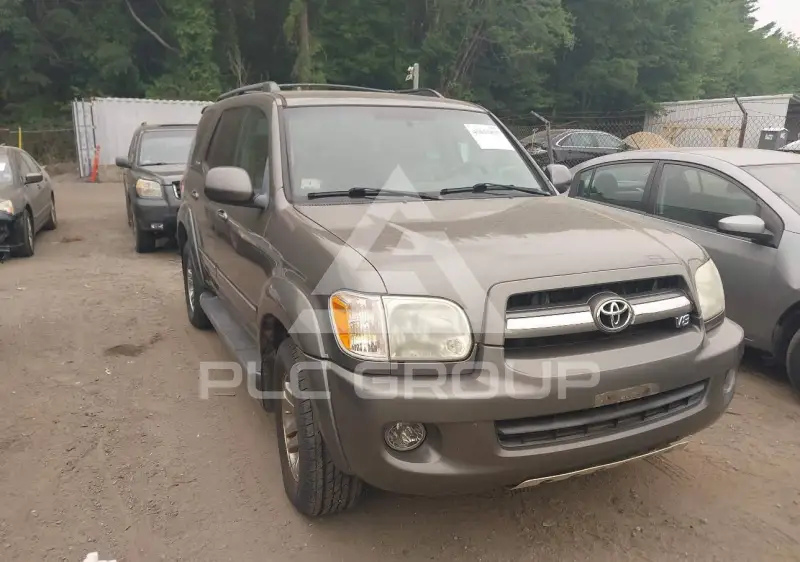 2005 Toyota SEQUOIA фото