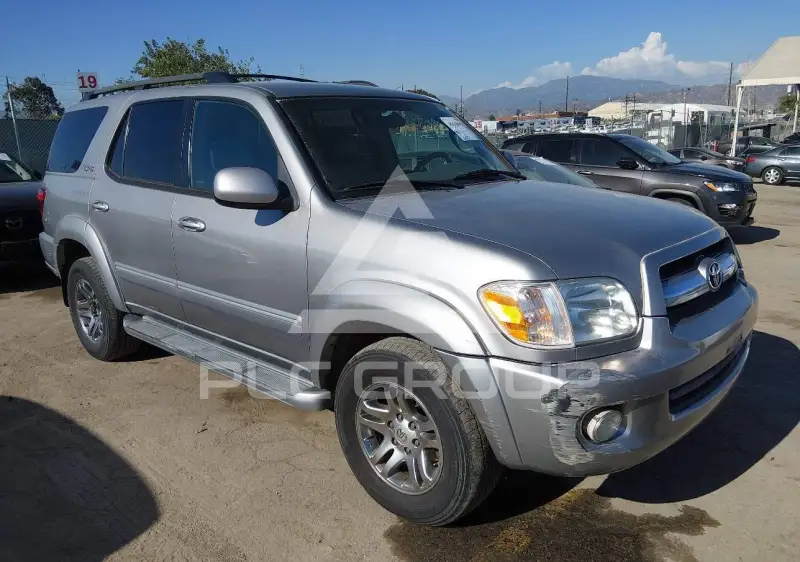 2005 Toyota SEQUOIA photo