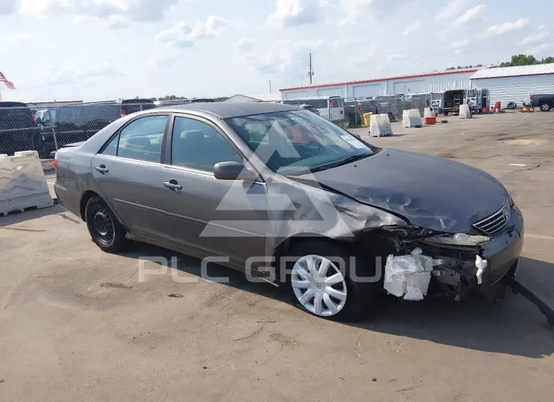 2005 Toyota CAMRY photo