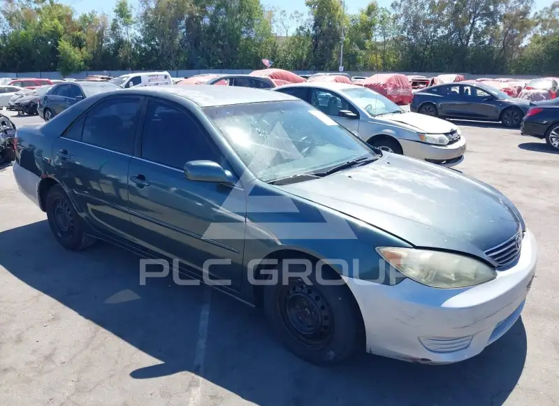 2005 Toyota CAMRY фото