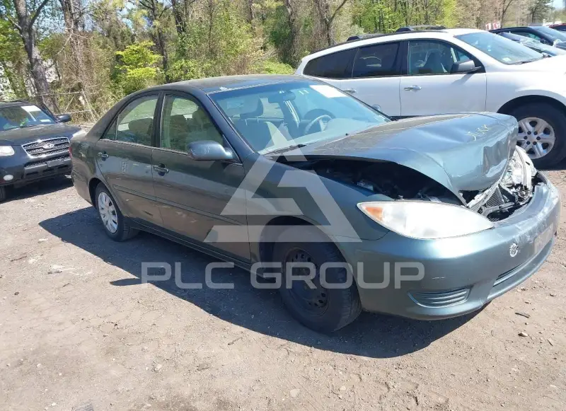 2005 Toyota CAMRY photo