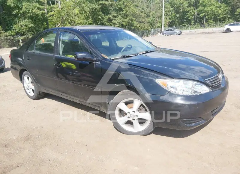 2005 Toyota CAMRY фото