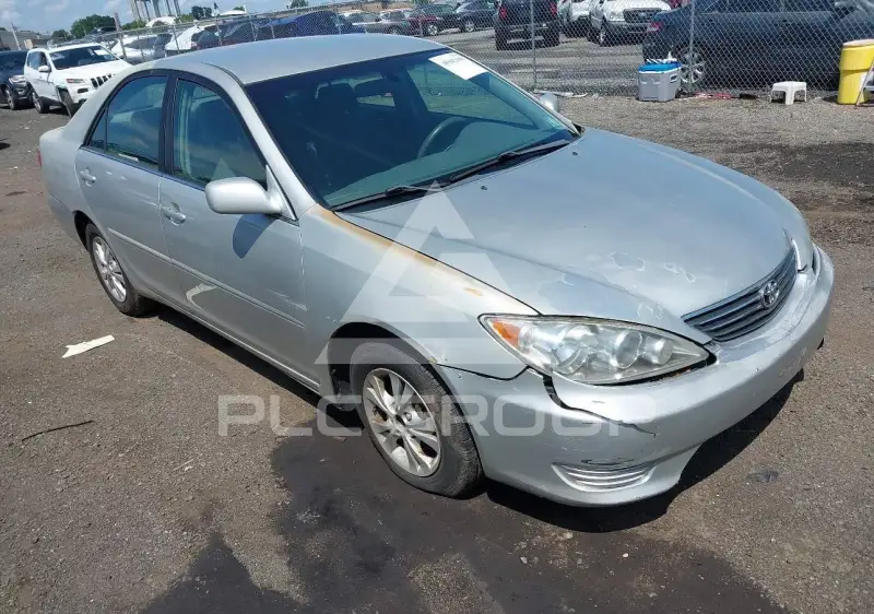 2005 Toyota CAMRY фото