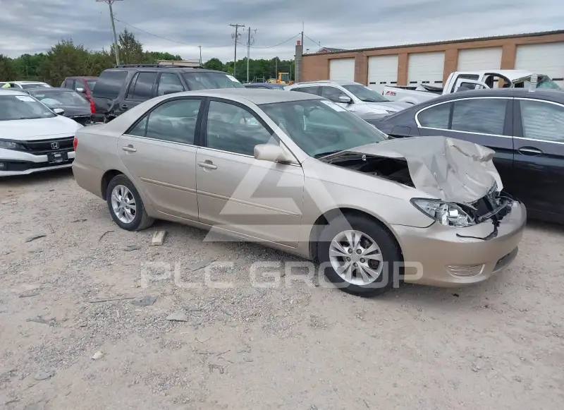 2005 Toyota CAMRY фото