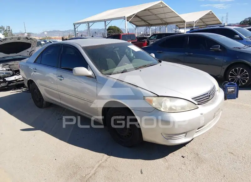 2005 Toyota CAMRY фото