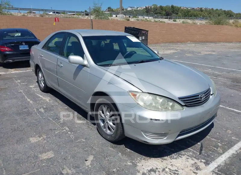 2005 Toyota CAMRY фото