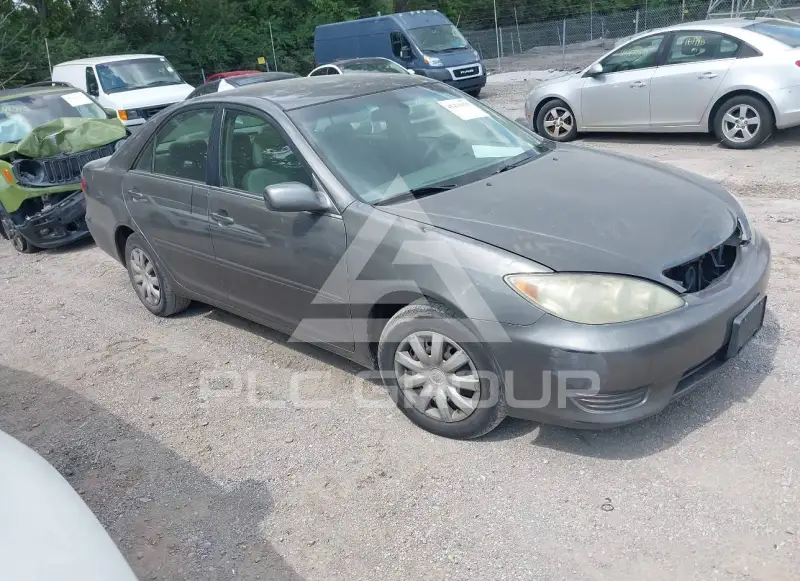 2005 Toyota CAMRY фото