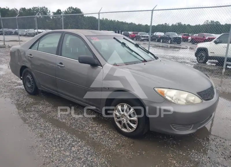 2005 Toyota CAMRY фото